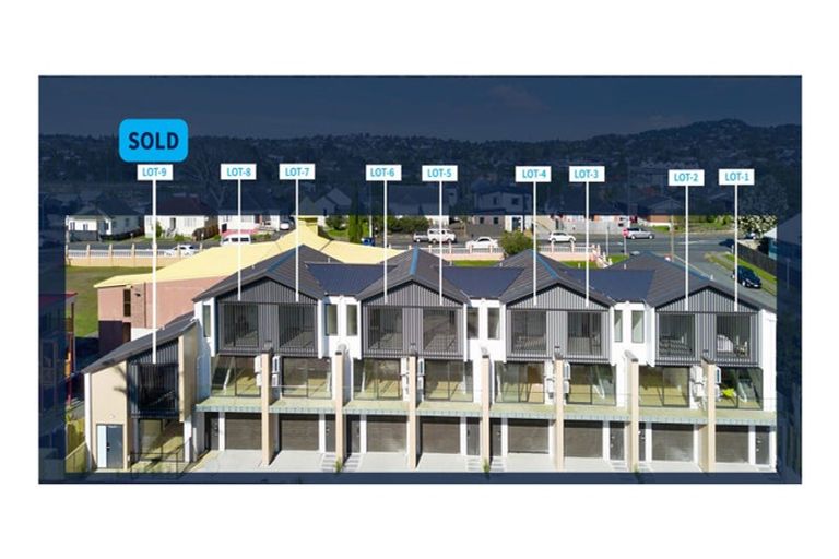 Photo of property in 9/1 Waters Place, New Lynn, Auckland, 0600