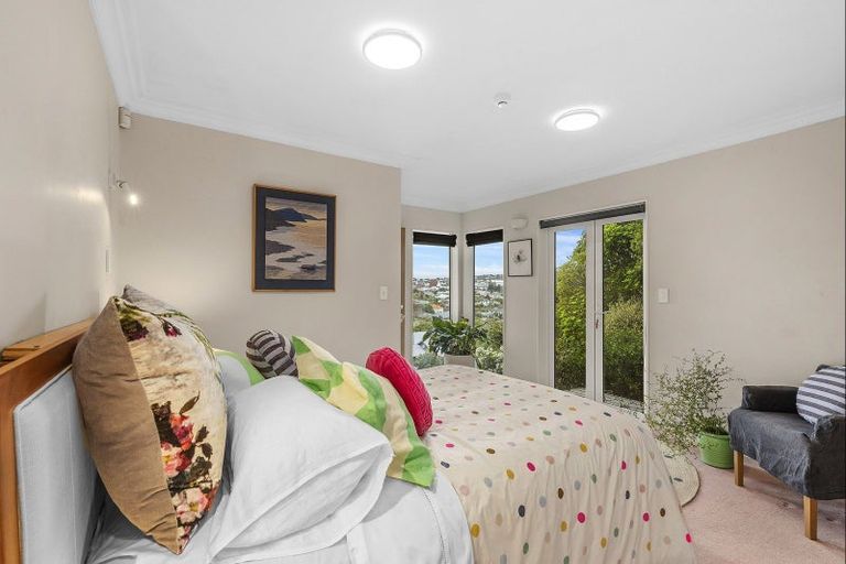 Photo of property in 68 Chamberlain Road, Karori, Wellington, 6012