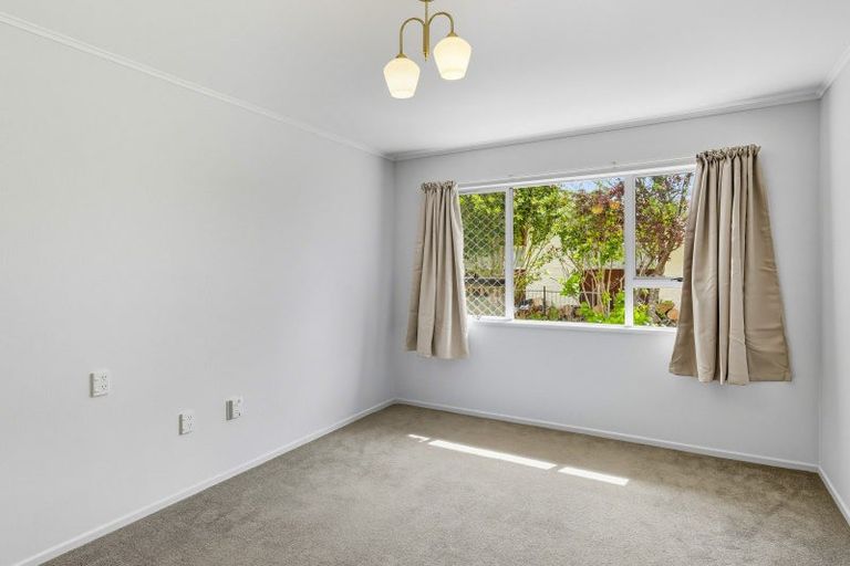 Photo of property in 26a Matai Street, Waikanae, 5036