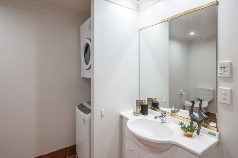 Photo of property in Vicino Apartments, 18/33 Taranaki Street, Te Aro, Wellington, 6011