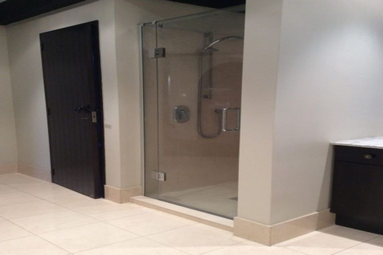 Photo of property in 2 Mcdougall Avenue, St Albans, Christchurch, 8014