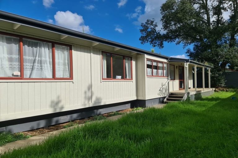 Photo of property in 61 Great North Road, Te Kamo, Whangarei, 0112