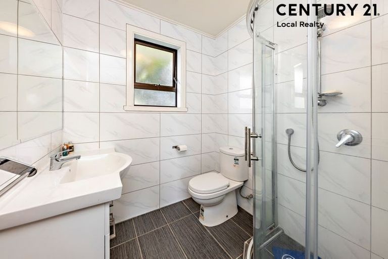 Photo of property in 45 Tatariki Street, Rosehill, Papakura, 2113