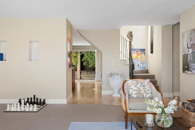 Photo of property in 34b Greenstone Place, Fernhill, Queenstown, 9300