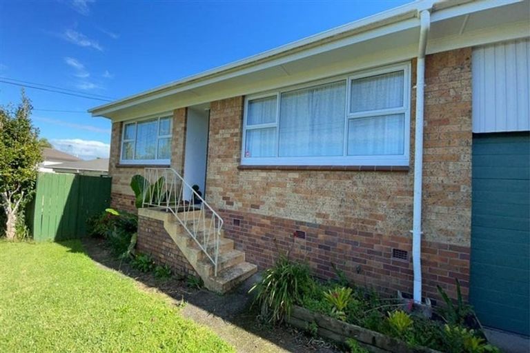 Photo of property in 15a Collie Street, Hillpark, Auckland, 2102