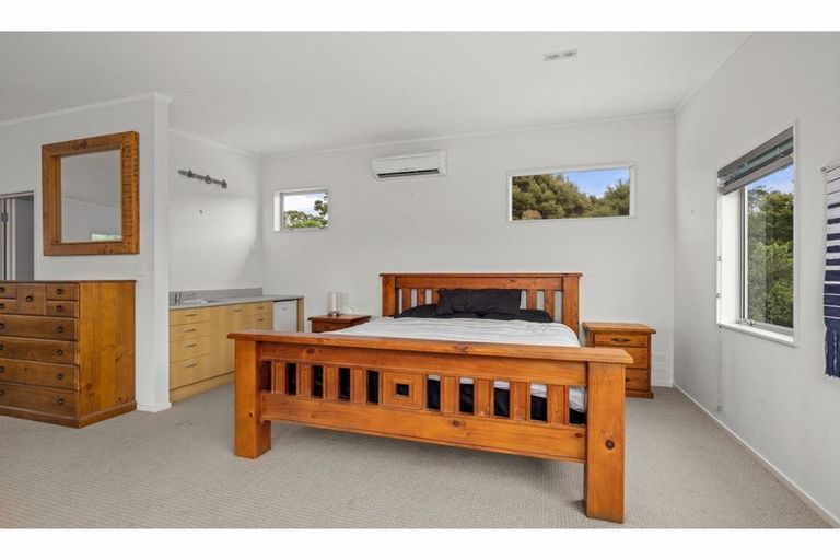 Photo of property in 84 Rangitane Loop Road, Kerikeri, 0294