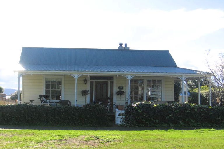 Photo of property in 100 Church Street, Onerahi, Whangarei, 0110