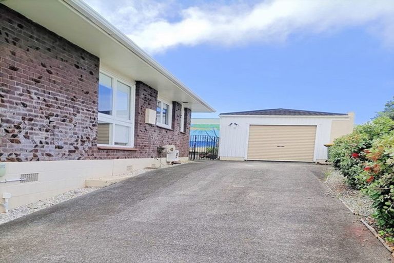 Photo of property in 7 Oleander Place, Bell Block, New Plymouth, 4312