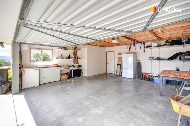 Photo of property in 22 Braeside, Kinmont Park, Mosgiel, 9024