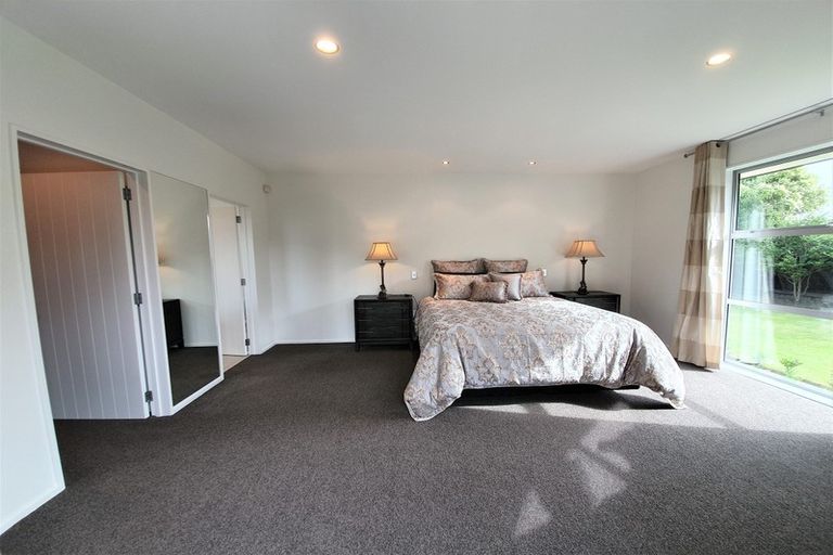 Photo of property in 35 Mistral Road, Northwood, Christchurch, 8051