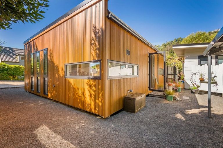 Photo of property in 3 Plumwood Lane, Cashmere, Christchurch, 8022