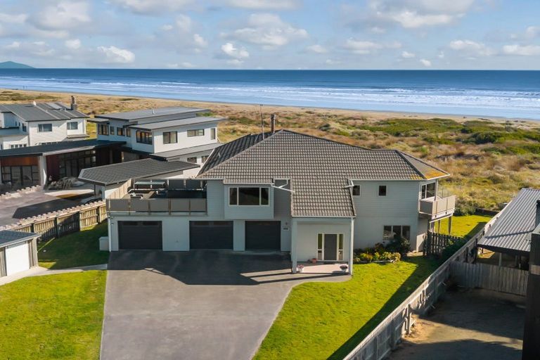 Photo of property in 3 Mariri Place, Waitarere Beach, Levin, 5510