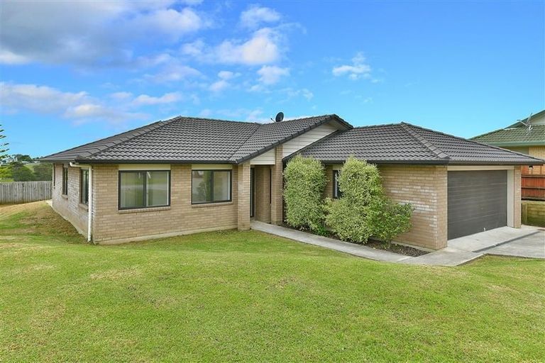 Photo of property in 50 Alec Craig Way, Gulf Harbour, Whangaparaoa, 0930