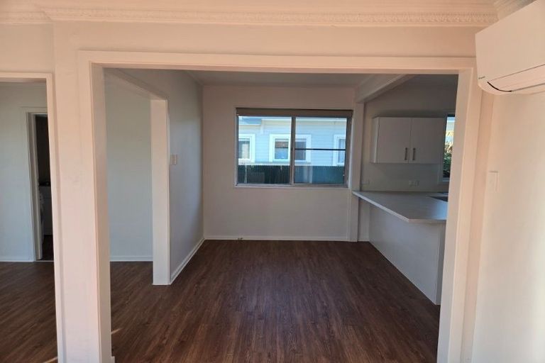Photo of property in 16 Buchanans Road, Sockburn, Christchurch, 8042