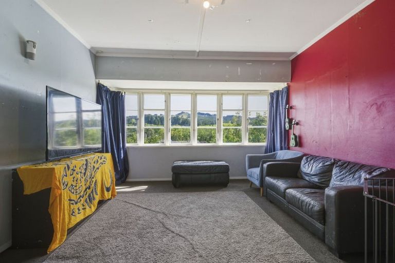 Photo of property in 18 Rennie Street, Green Island, Dunedin, 9018