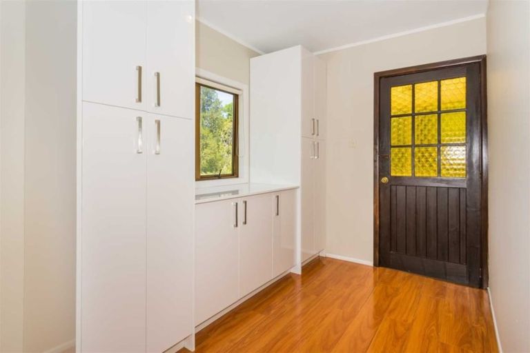 Photo of property in 26 Channel View Road, Campbells Bay, Auckland, 0630