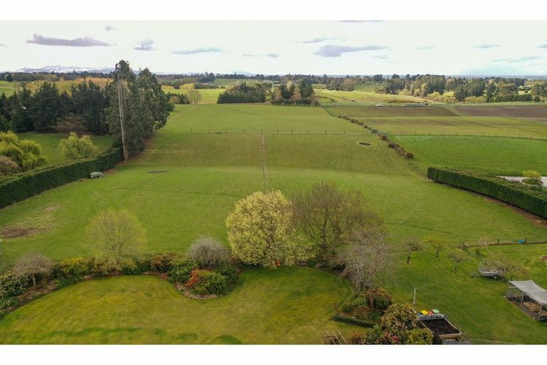 Photo of property in 172 Claremont Road, Otipua Creek, Timaru, 7974