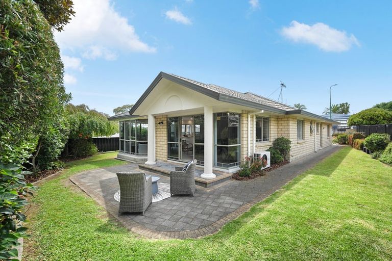 Photo of property in 12 Ryegrass Dell, Welcome Bay, Tauranga, 3112