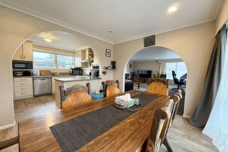 Photo of property in 67 Pohutukawa Drive, Tokoroa, 3420