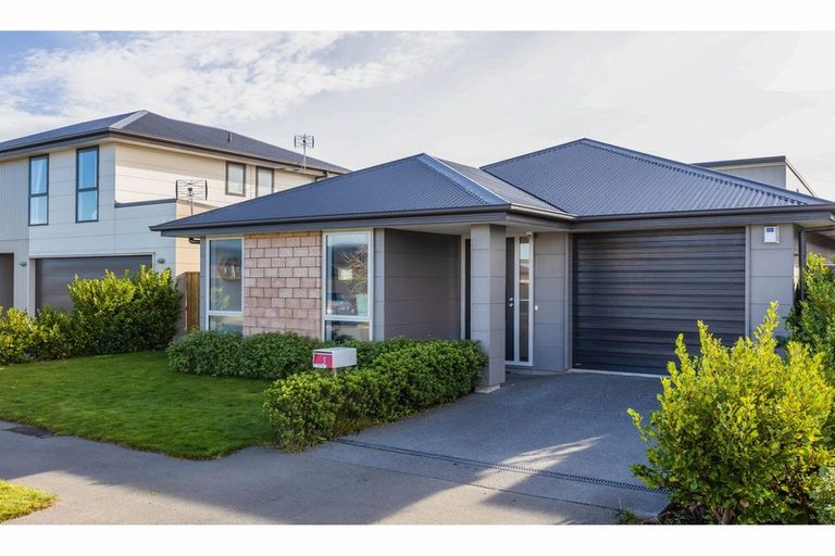 Photo of property in 3 George West Square West, Wigram, Christchurch, 8025