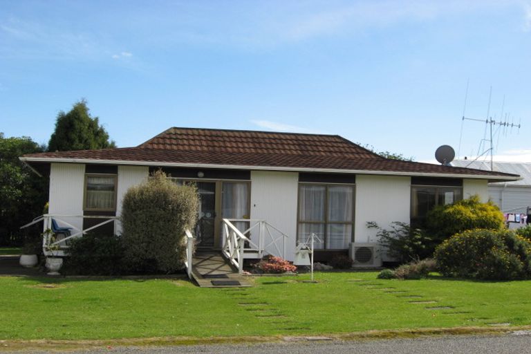 Photo of property in 5a Churchill Crescent, Shannon, 4821