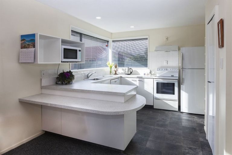 Photo of property in 2/11 Leith Place, Spreydon, Christchurch, 8024