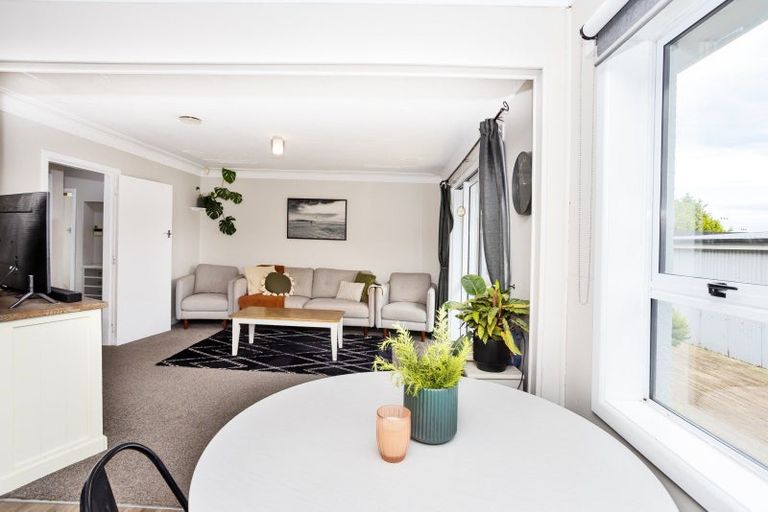 Photo of property in 1 Ward Street, Waverley, Invercargill, 9810