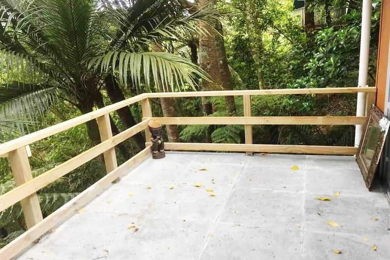 Photo of property in 30 Ocean View Road, Huia, Auckland, 0604