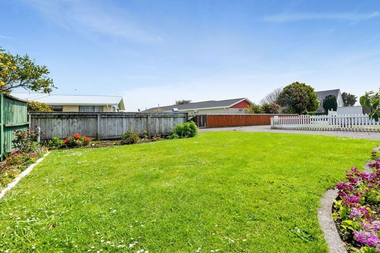 Photo of property in 61 Murray Avenue, Hawera, 4610