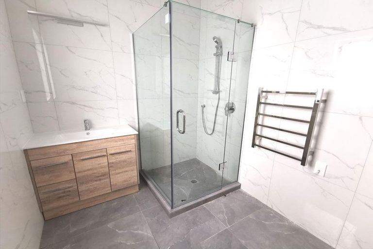 Photo of property in 37 Kaimanawa Road, Karaka, Papakura, 2113