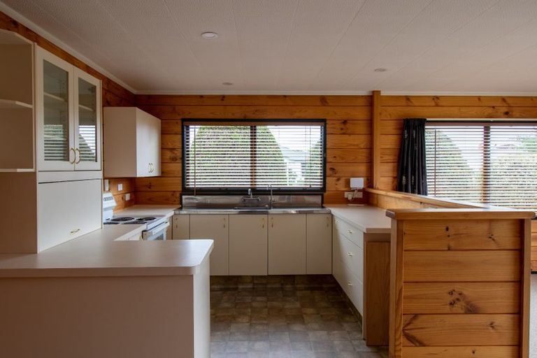 Photo of property in 17 Alexander Street, Winton, 9720