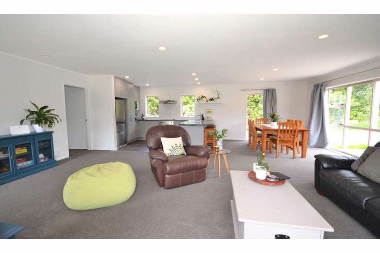 Photo of property in 15 Hoults Way, Kerikeri, 0230