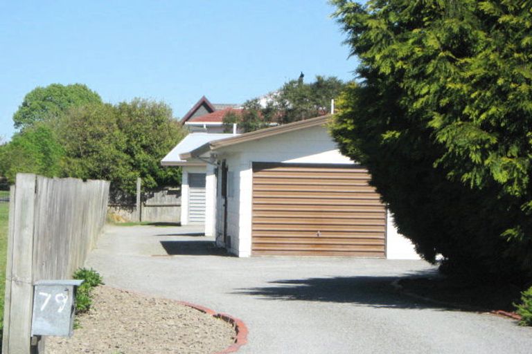 Photo of property in 3/79 Grimseys Road, Redwood, Christchurch, 8051