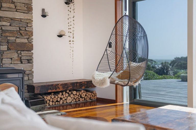 Photo of property in 68 Kanuka Rise, Albert Town, Wanaka, 9305