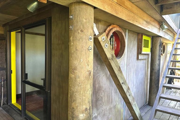 Photo of property in 10 Ward Drive, Opua, 0200