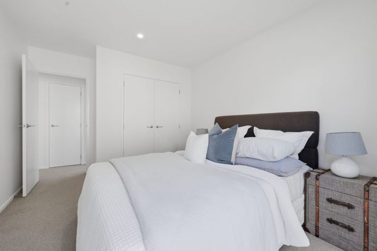 Photo of property in 39 Cilliers Drive, Silverdale, 0932