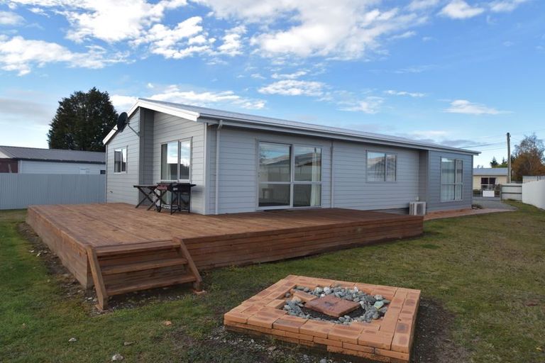 Photo of property in 84 Tekapo Drive, Twizel, 7901