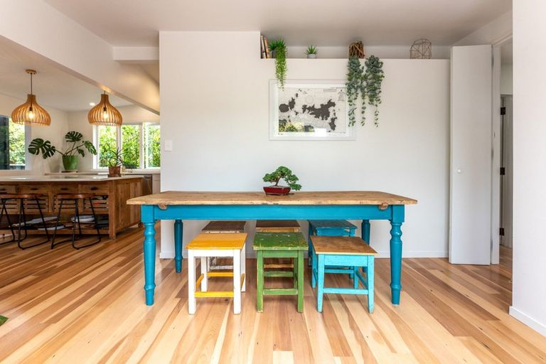 Photo of property in 1 Rata Street, Oneroa, Waiheke Island, 1081