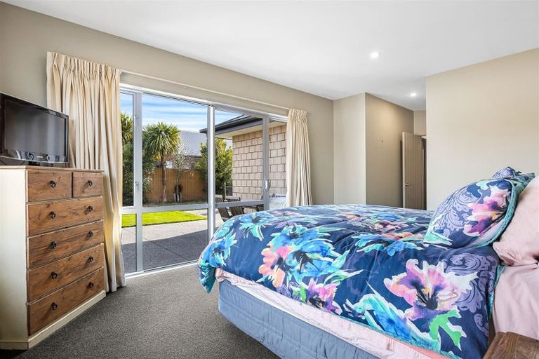 Photo of property in 9 Graycliffe Street, Halswell, Christchurch, 8025