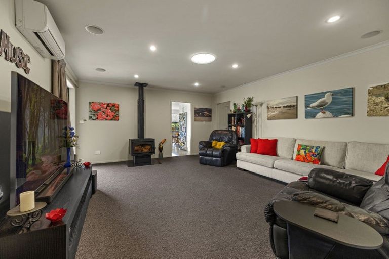 Photo of property in 7 Molesworth Drive, Mangawhai, 0505