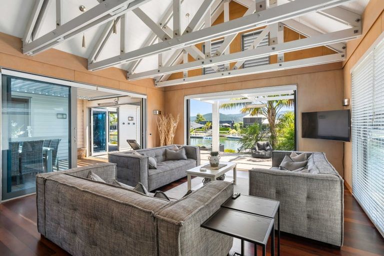 Photo of property in 121 Motu Hei, Pauanui, Hikuai, 3579