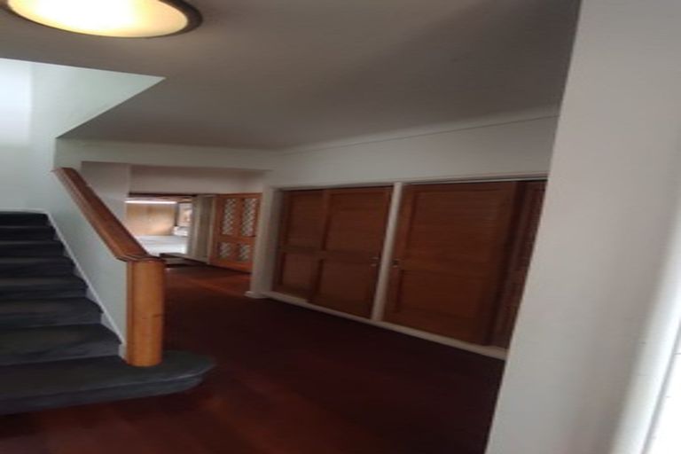 Photo of property in 24 Takutai Avenue, Bucklands Beach, Auckland, 2012