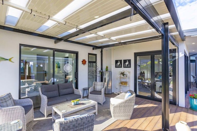Photo of property in 12 Sloan Avenue, Rangiora, 7400