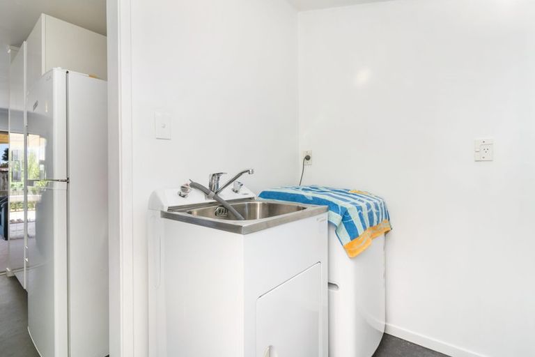 Photo of property in 1/11 Ranui Station Road, Ranui, Auckland, 0612