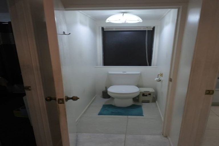 Photo of property in 110 Everglade Drive, Totara Heights, Auckland, 2105