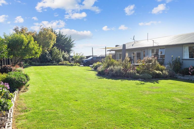 Photo of property in 51 Blue Cliffs Road, Saint Andrews, 7988