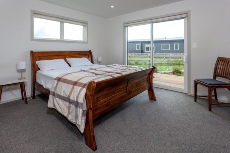 Photo of property in 37 Longreach Drive, Cooks Beach, Whitianga, 3591