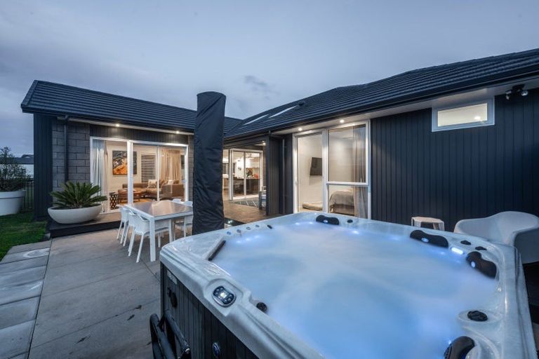 Photo of property in 56 Whare Marama Drive, Leamington, Cambridge, 3432