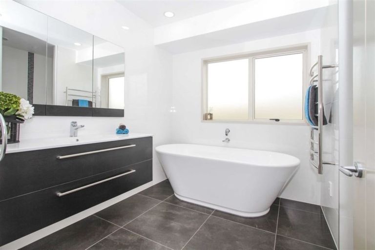 Photo of property in 19 Sunset Drive, Pukekohe, 2120