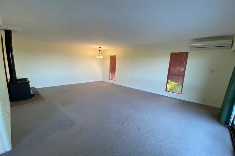 Photo of property in 50 Agincourt Street, Glenfield, Auckland, 0629